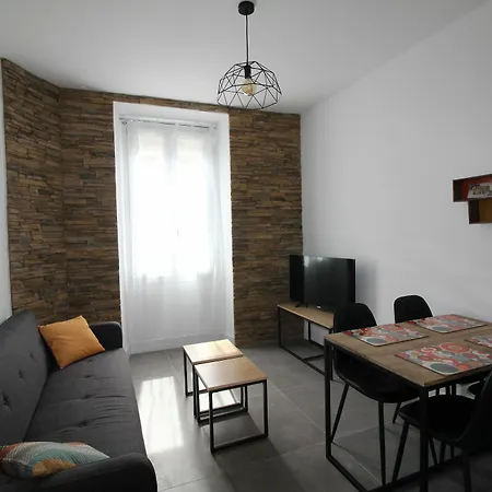 Apartment - Le Sixty